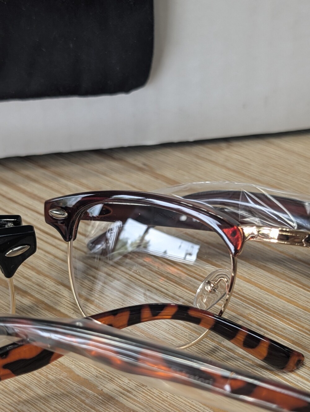 3 Prescription Free Gold Rimmed Trendy Stylish Glasses - Picture 5 of 14